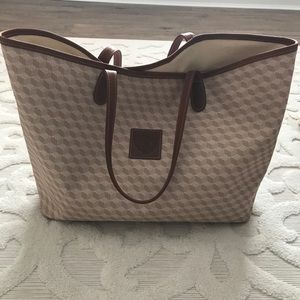 Barrington gifts tan leather bag.